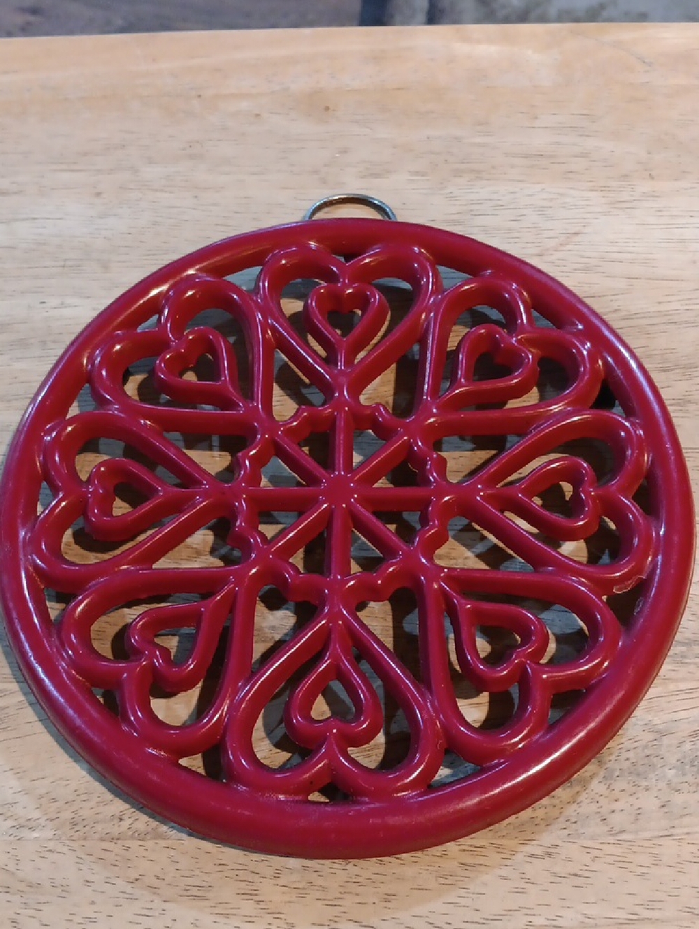 Red Heart Lace Round Trivet
